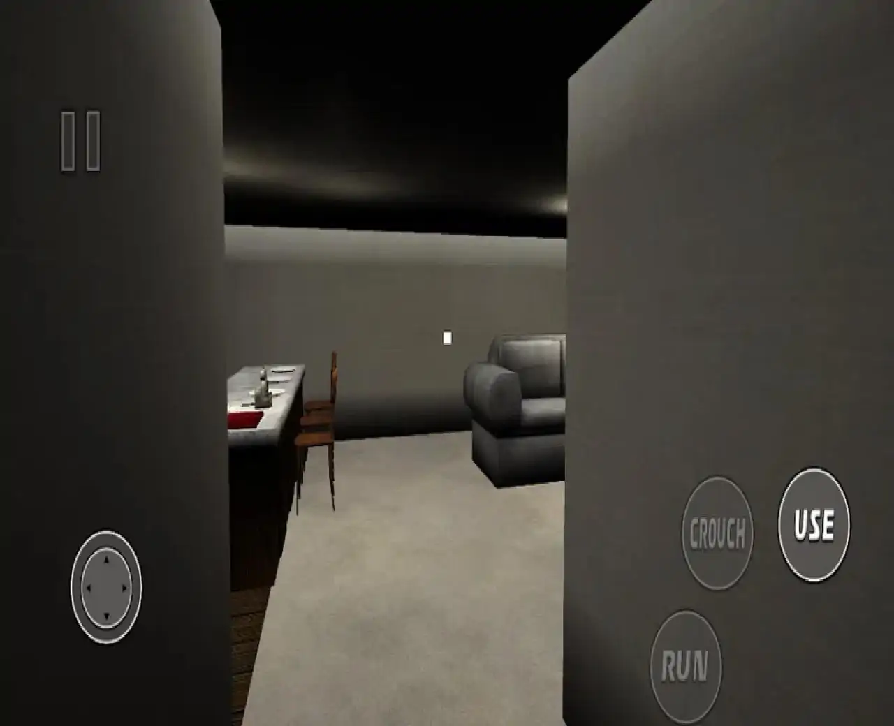 城堡窗户外的男人们