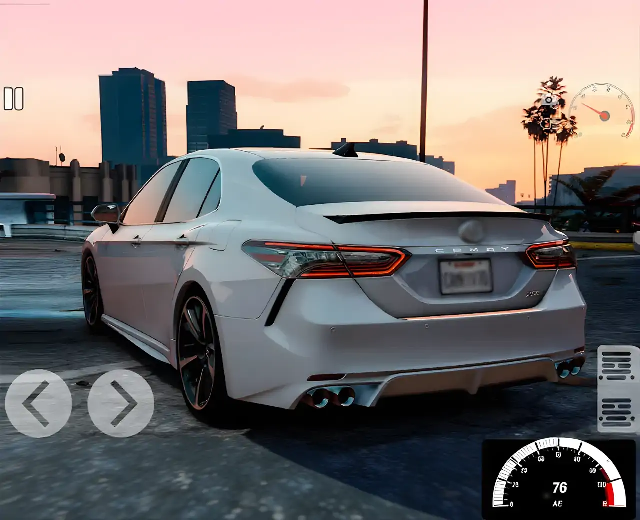 丰田凯美瑞：城市驾驶