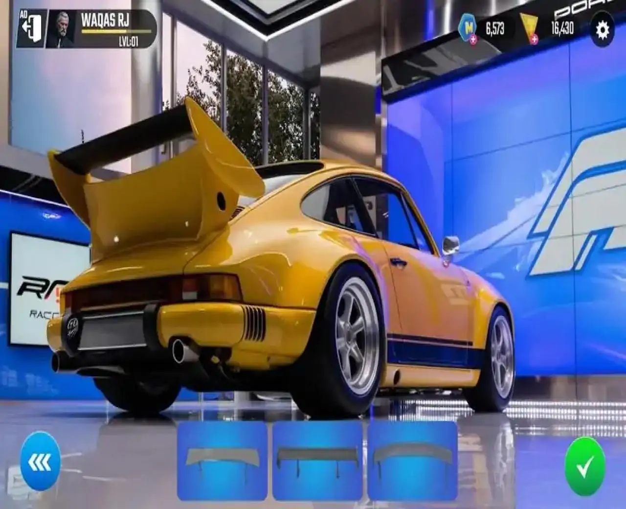 我的定制汽车:迷宫驾驶