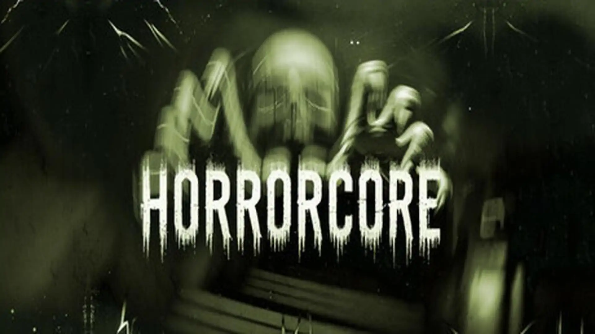 HorrorCore: 恐怖迷宫与游泳池